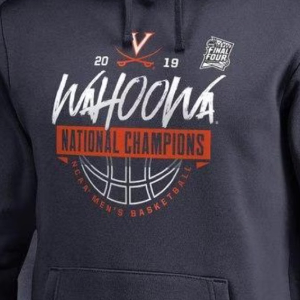 Fanatics Men's Navy Blue  NCAA Champions shirt